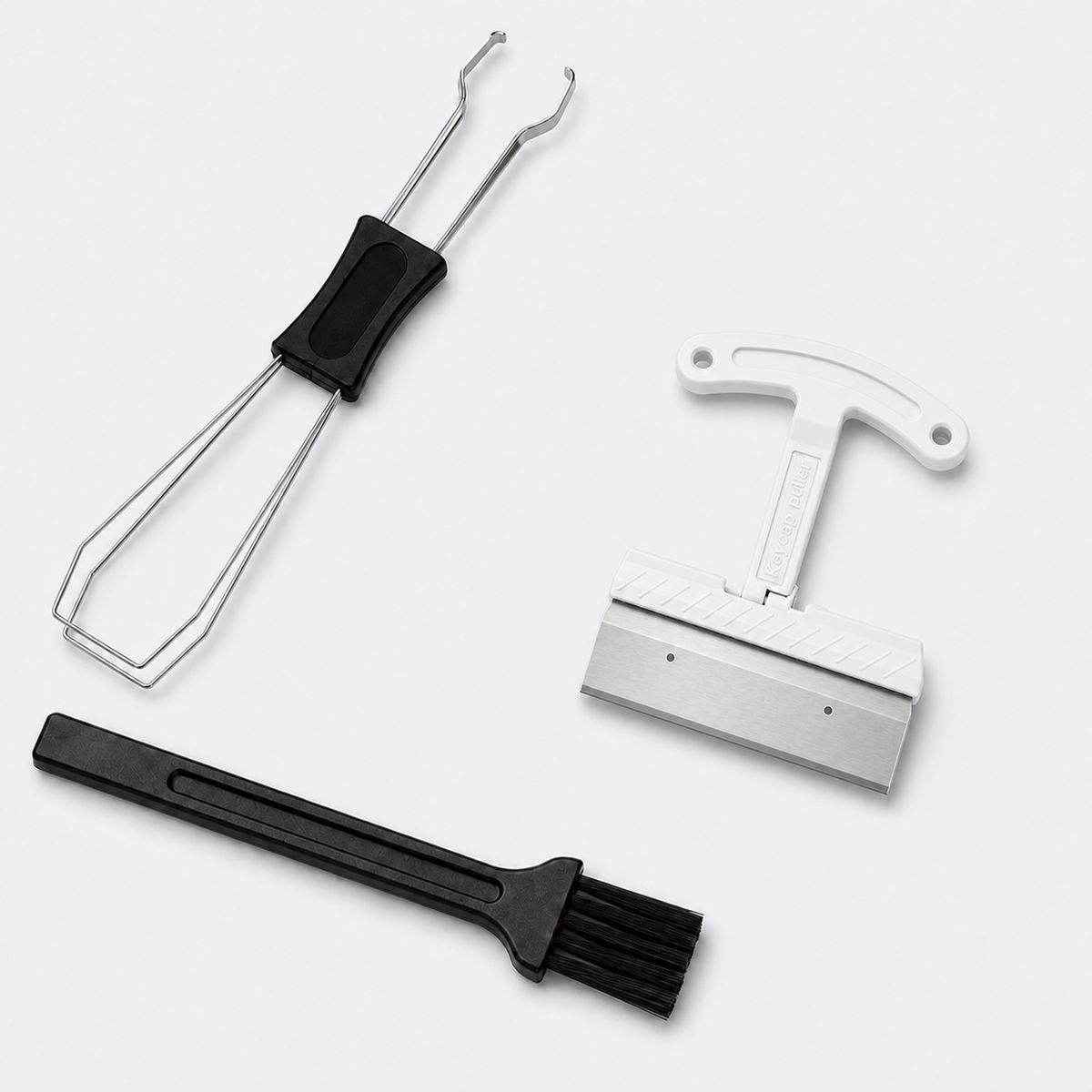 SIMPOCUBIC 3-piece keyboard care kit with QuadPull, brush and 2-in-1 puller