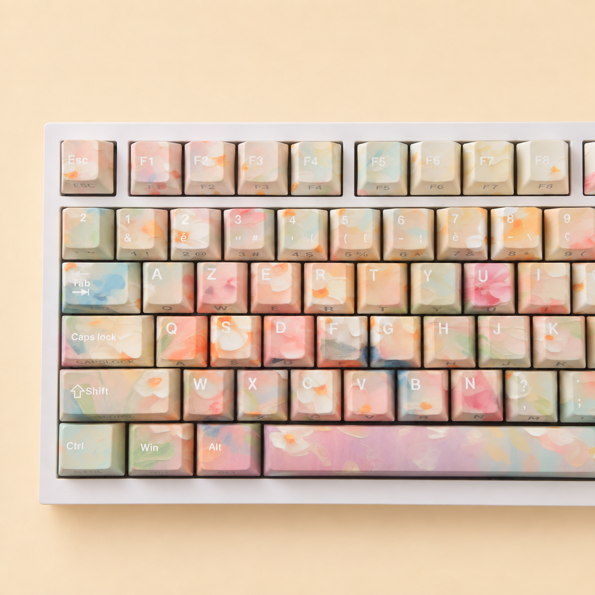 Garden French AZERTY keycaps, center left detail