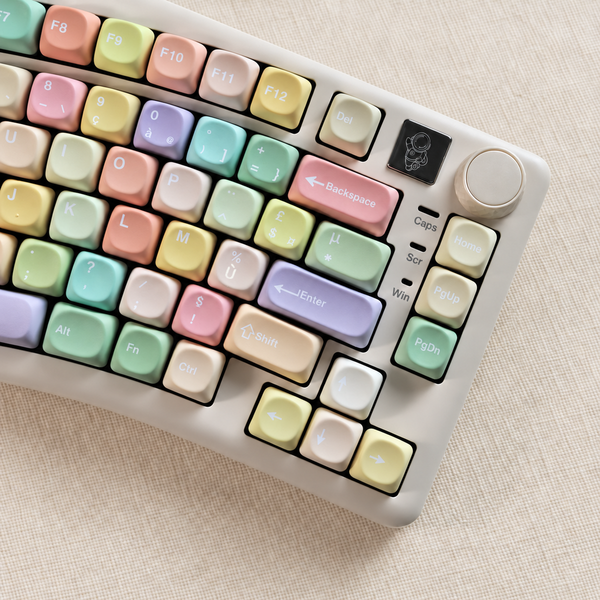 SIMPOCUBIC JELLY MOA ALICE French AZERTY keycaps, right-half detail