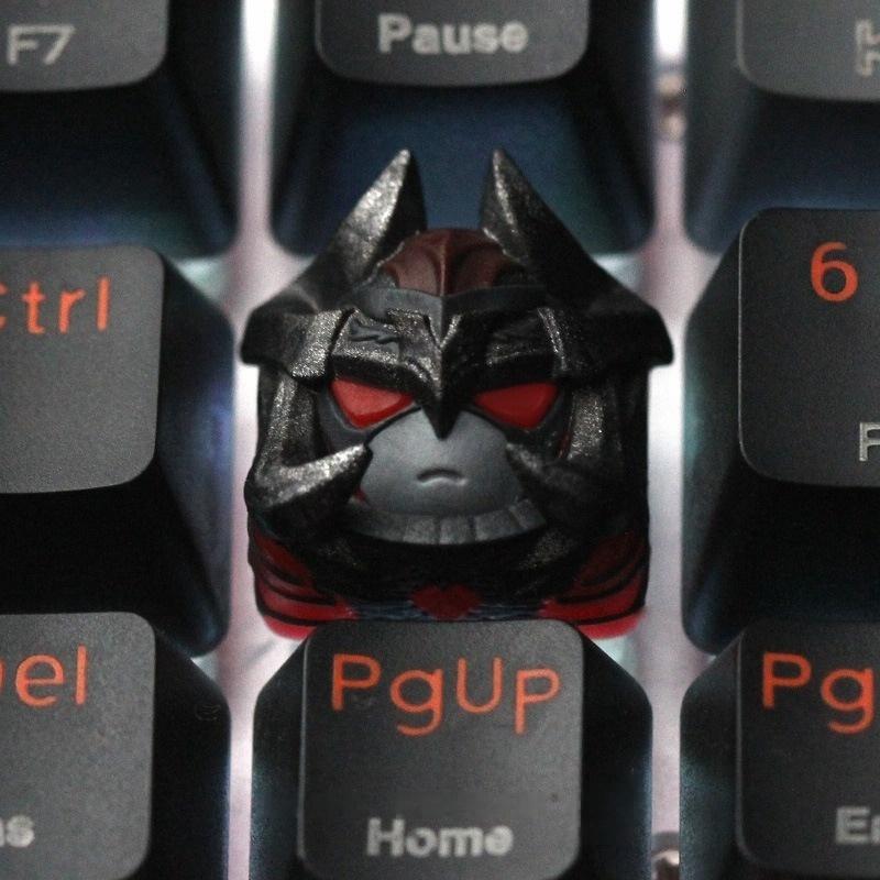 Dark character keycap shown on a black keyboard | SIMPOCUBIC