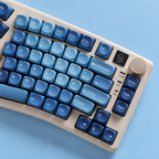 SIMPOCUBIC OCEAN HEART MOA ALICE German QWERTZ keycaps, right-half detail
